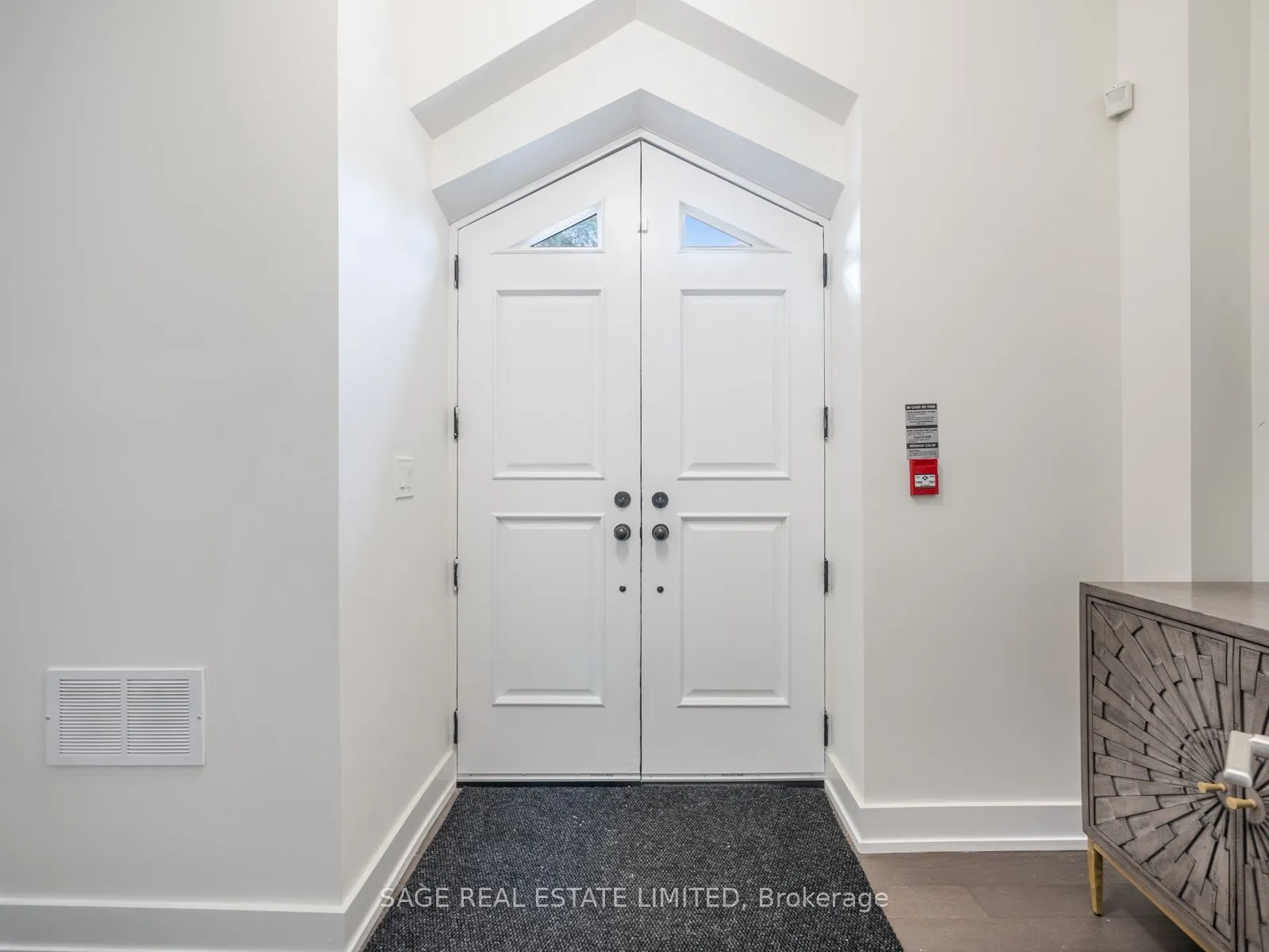 1183 Dufferin Street, #102