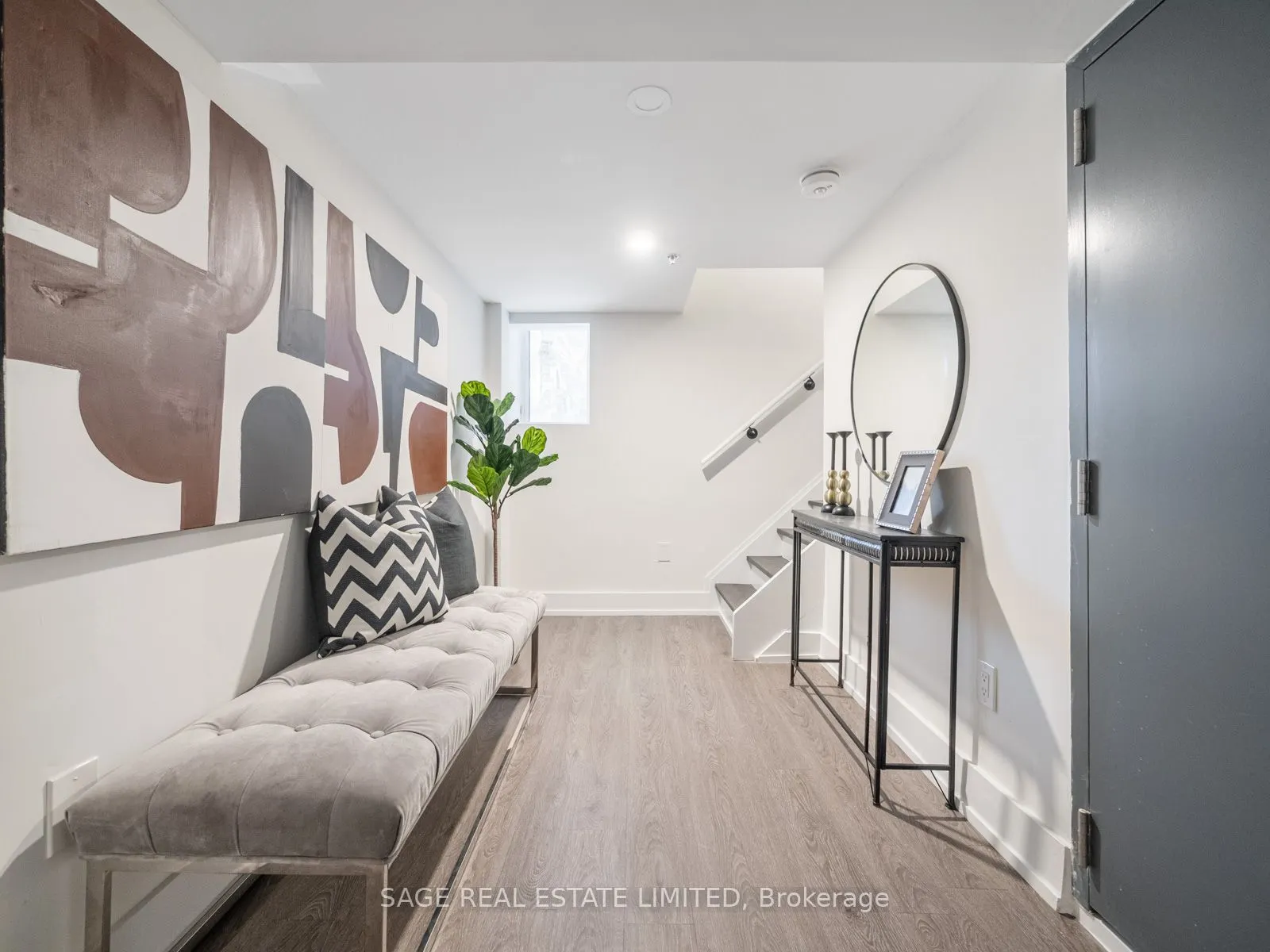 1183 Dufferin Street, #102