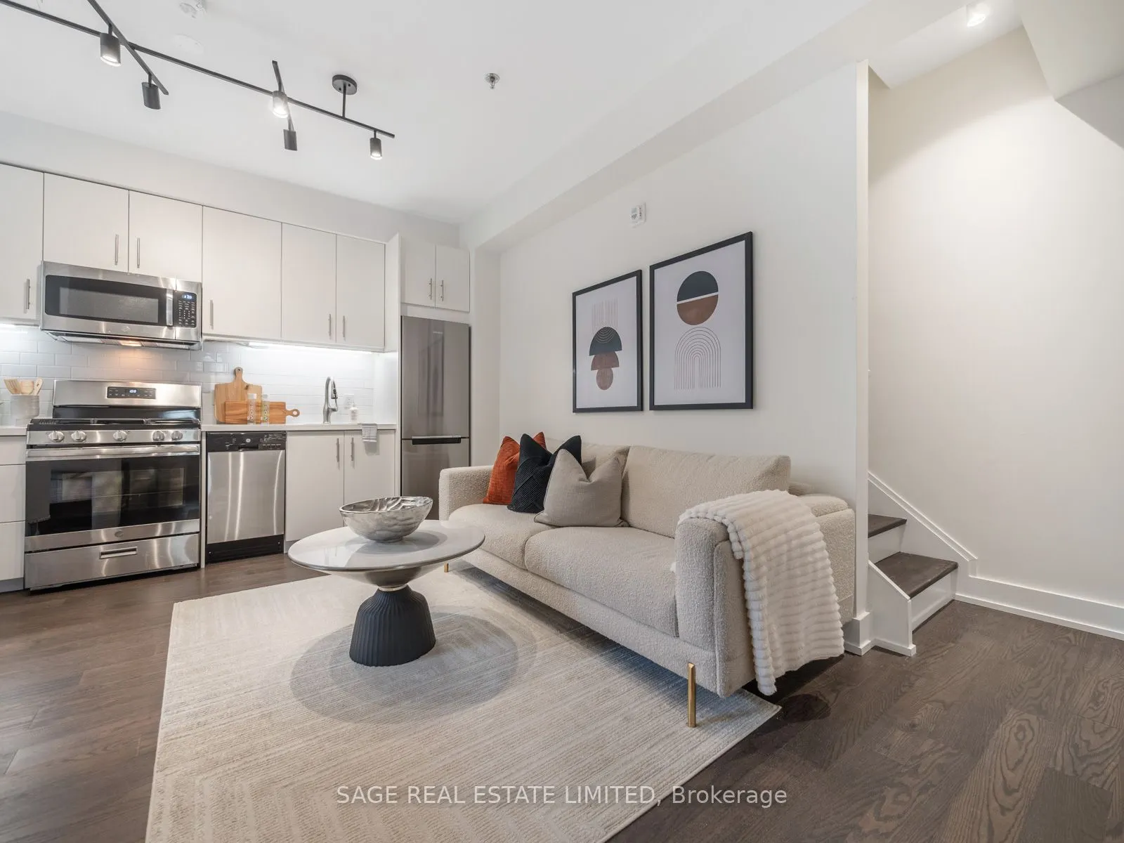 1183 Dufferin Street, #102
