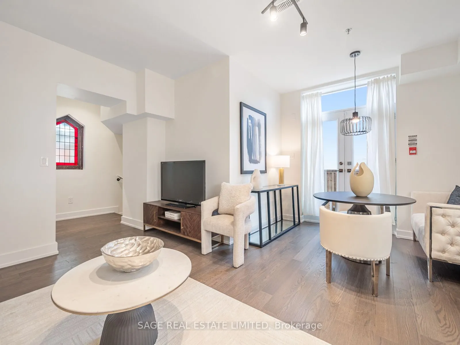 1183 Dufferin Street, #102
