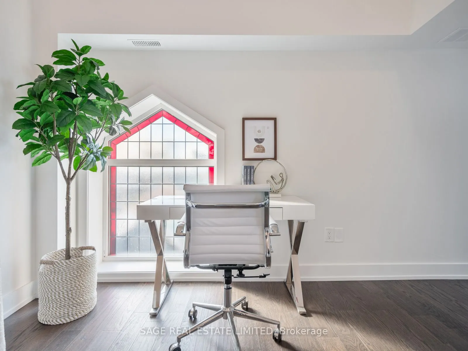 1183 Dufferin Street, #102