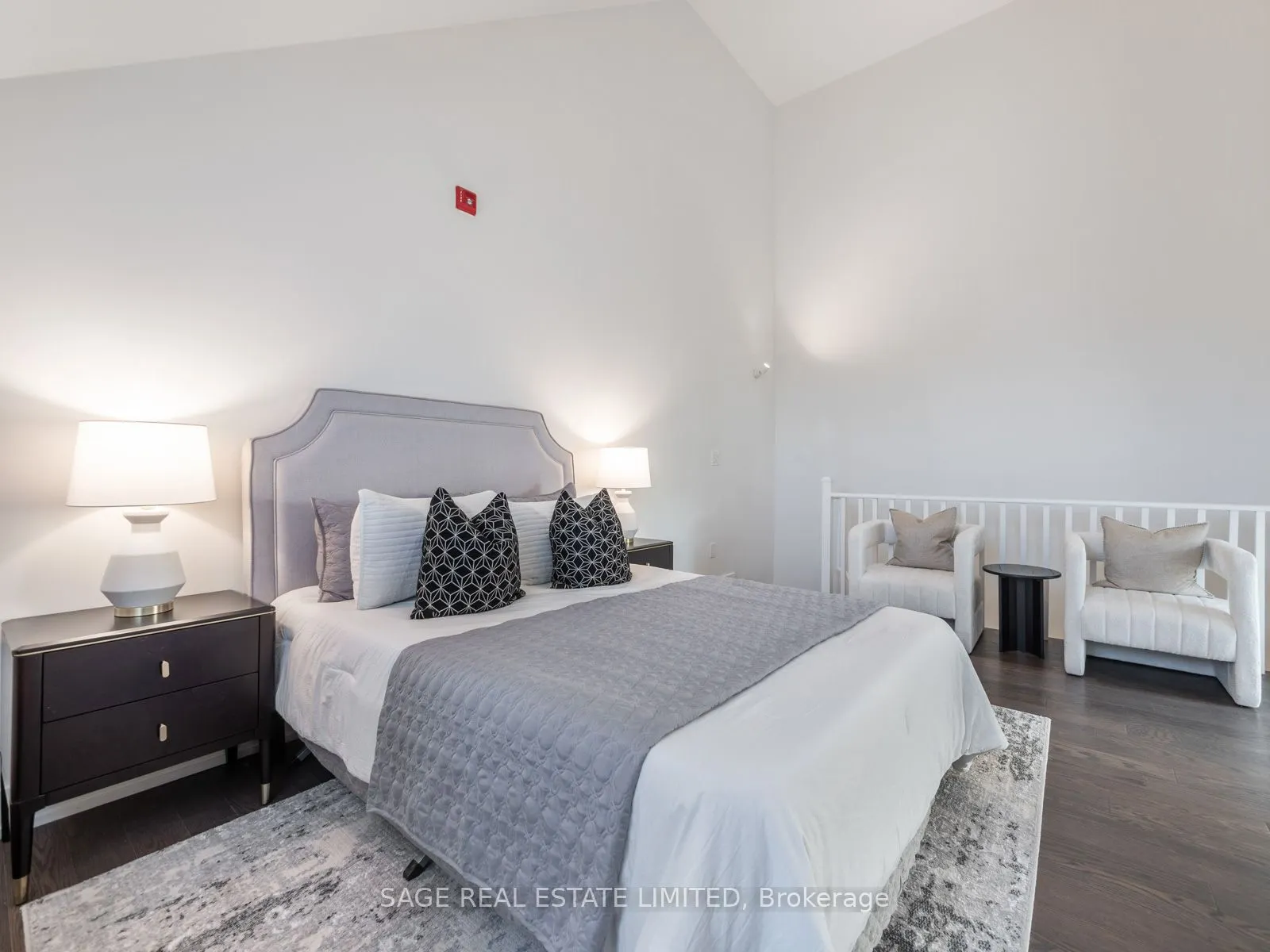 1183 Dufferin Street, #102