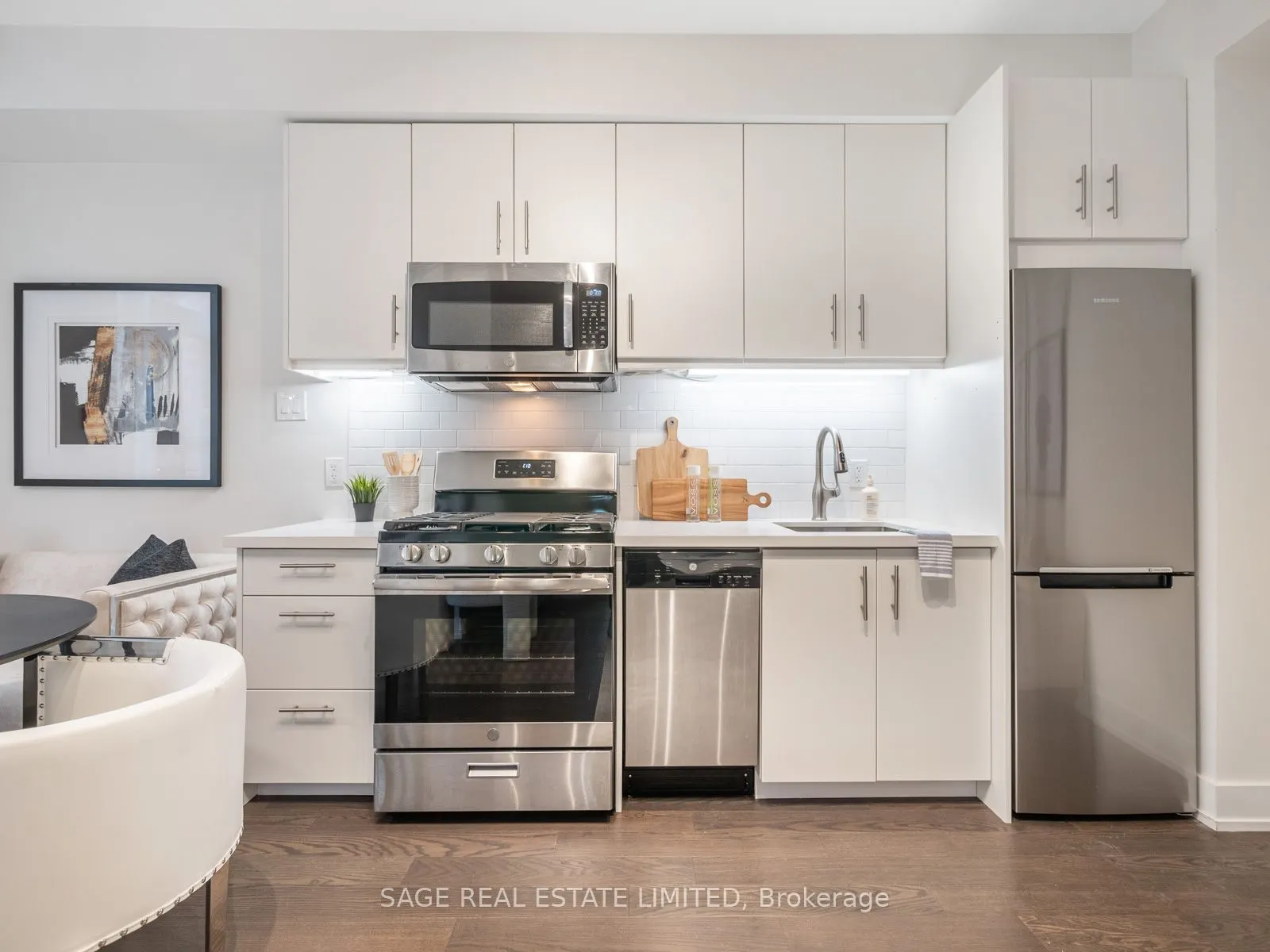 1183 Dufferin Street, #102