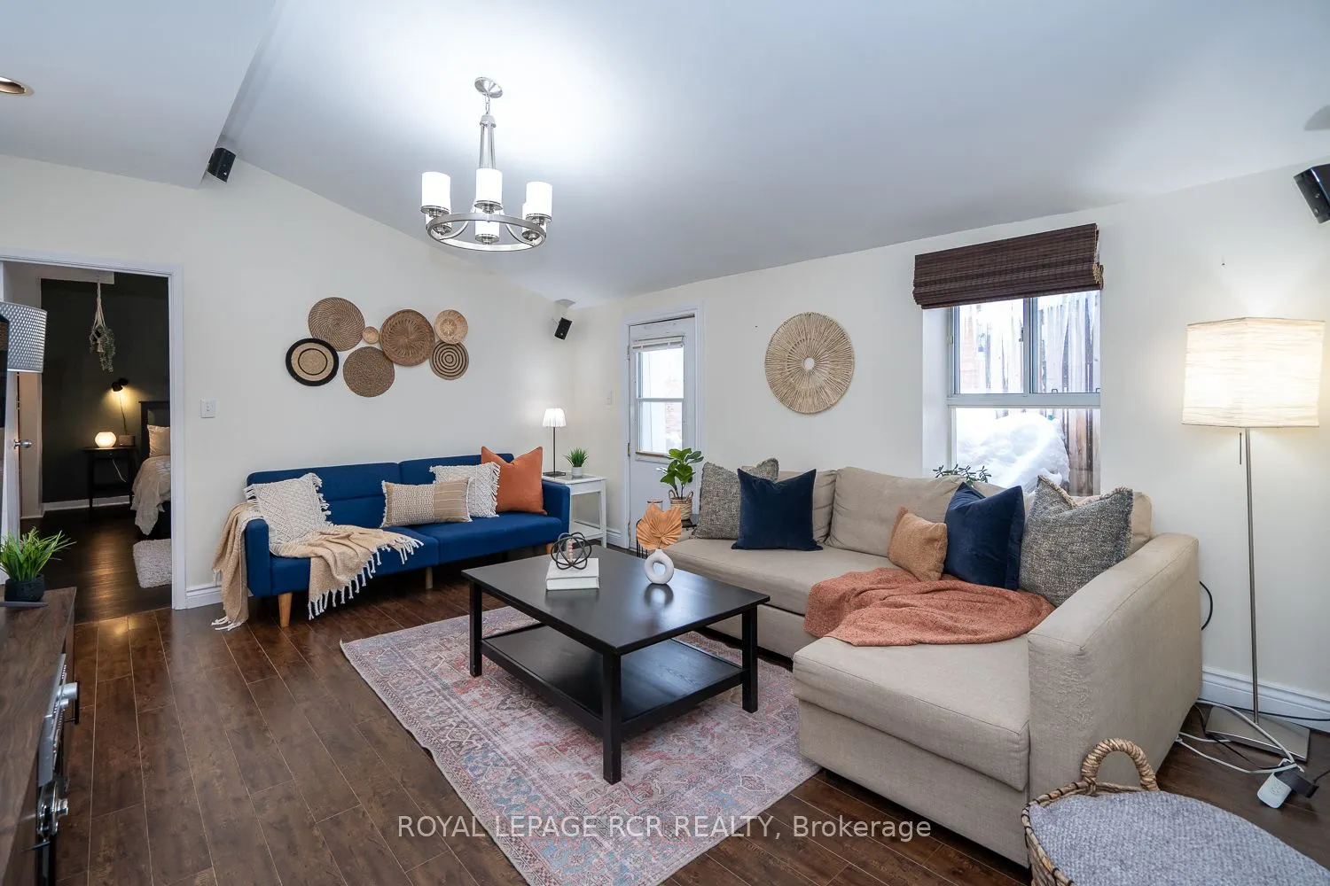 123 Broadway Avenue, #A