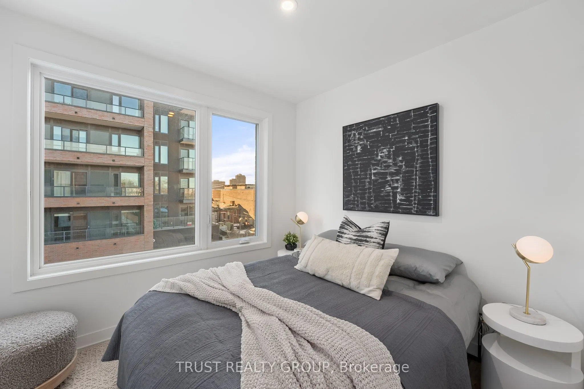 10 Ed Clark Gardens Avenue, #7