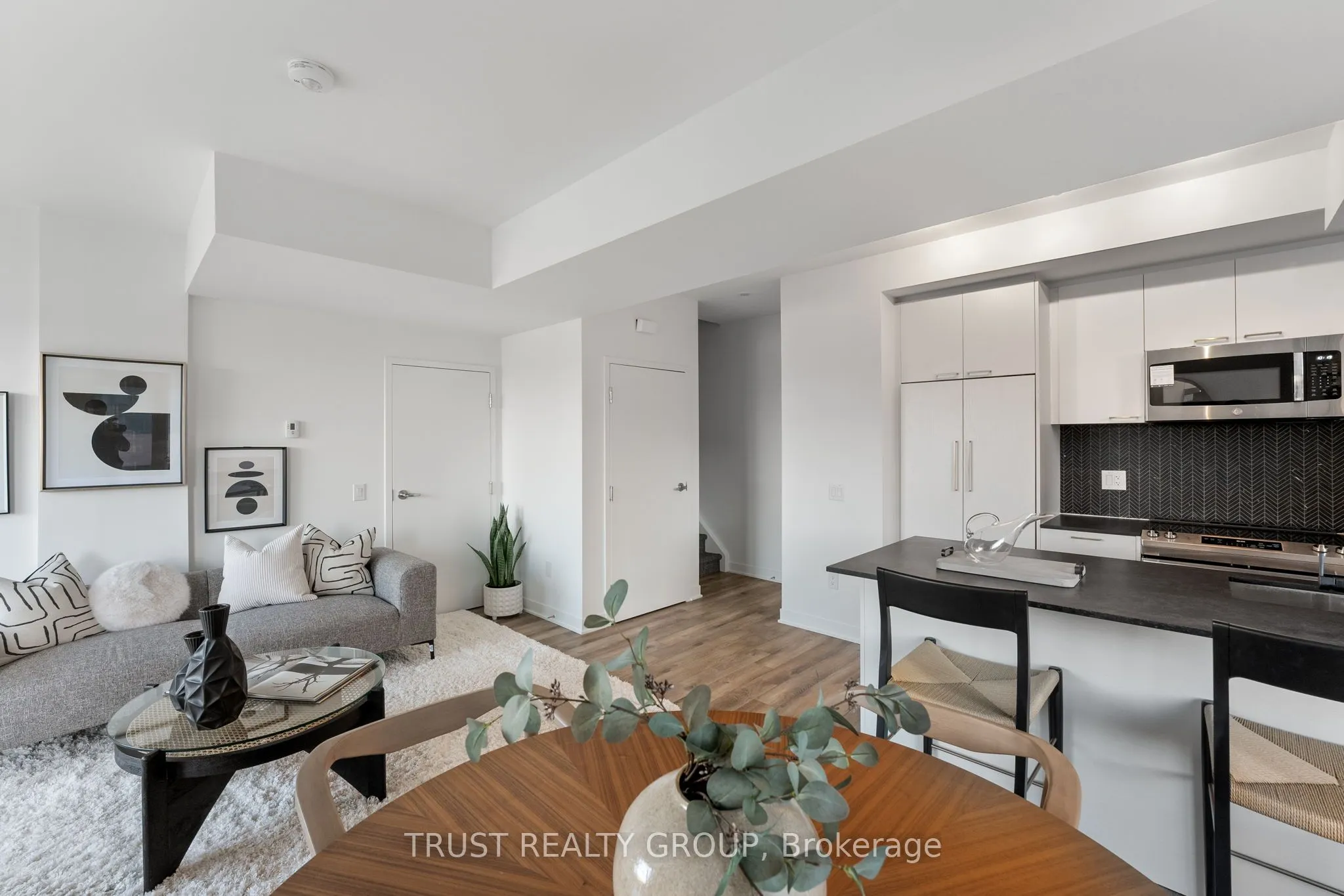 10 Ed Clark Gardens Avenue, #7