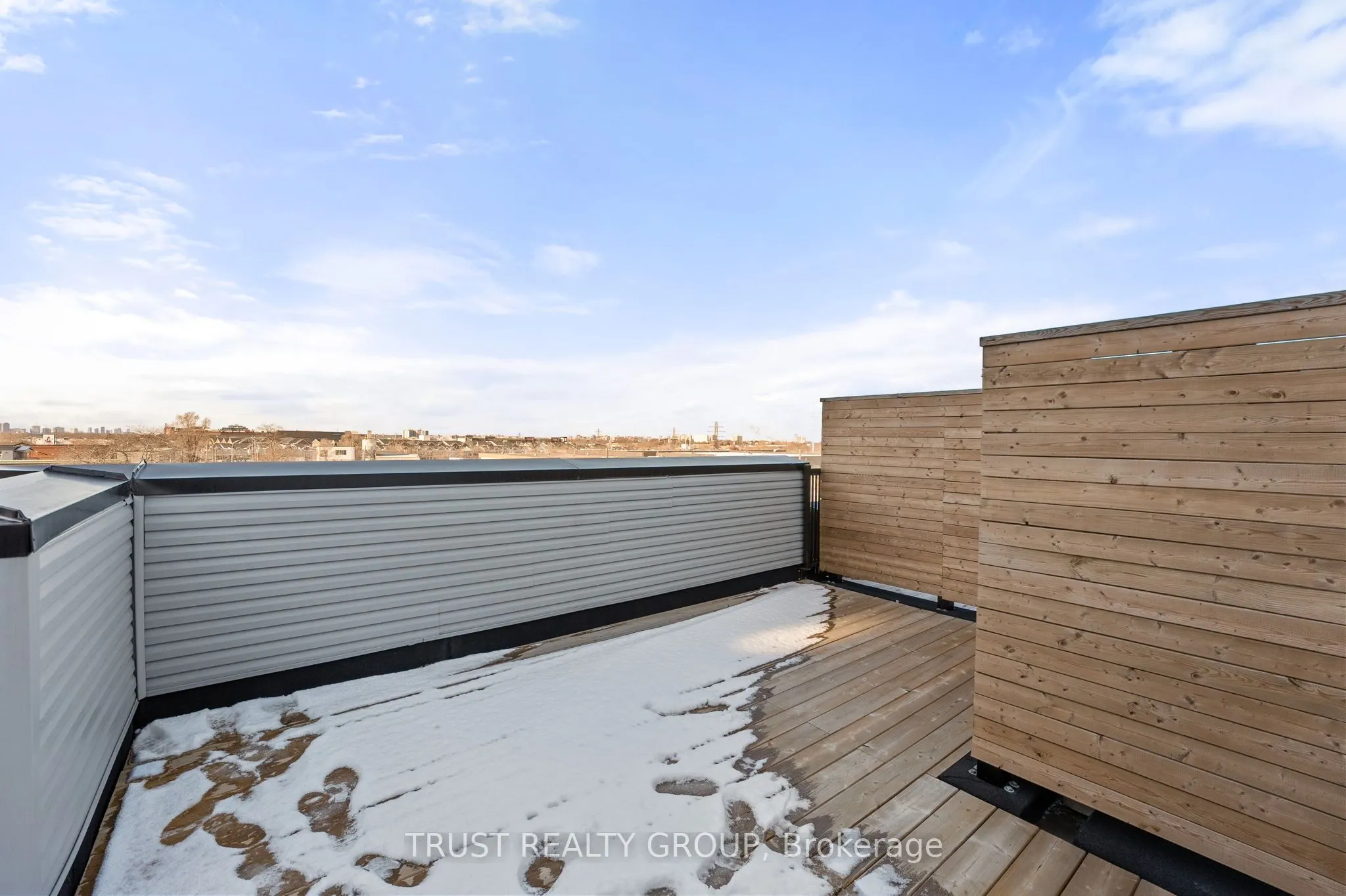 10 Ed Clark Gardens Avenue, #7