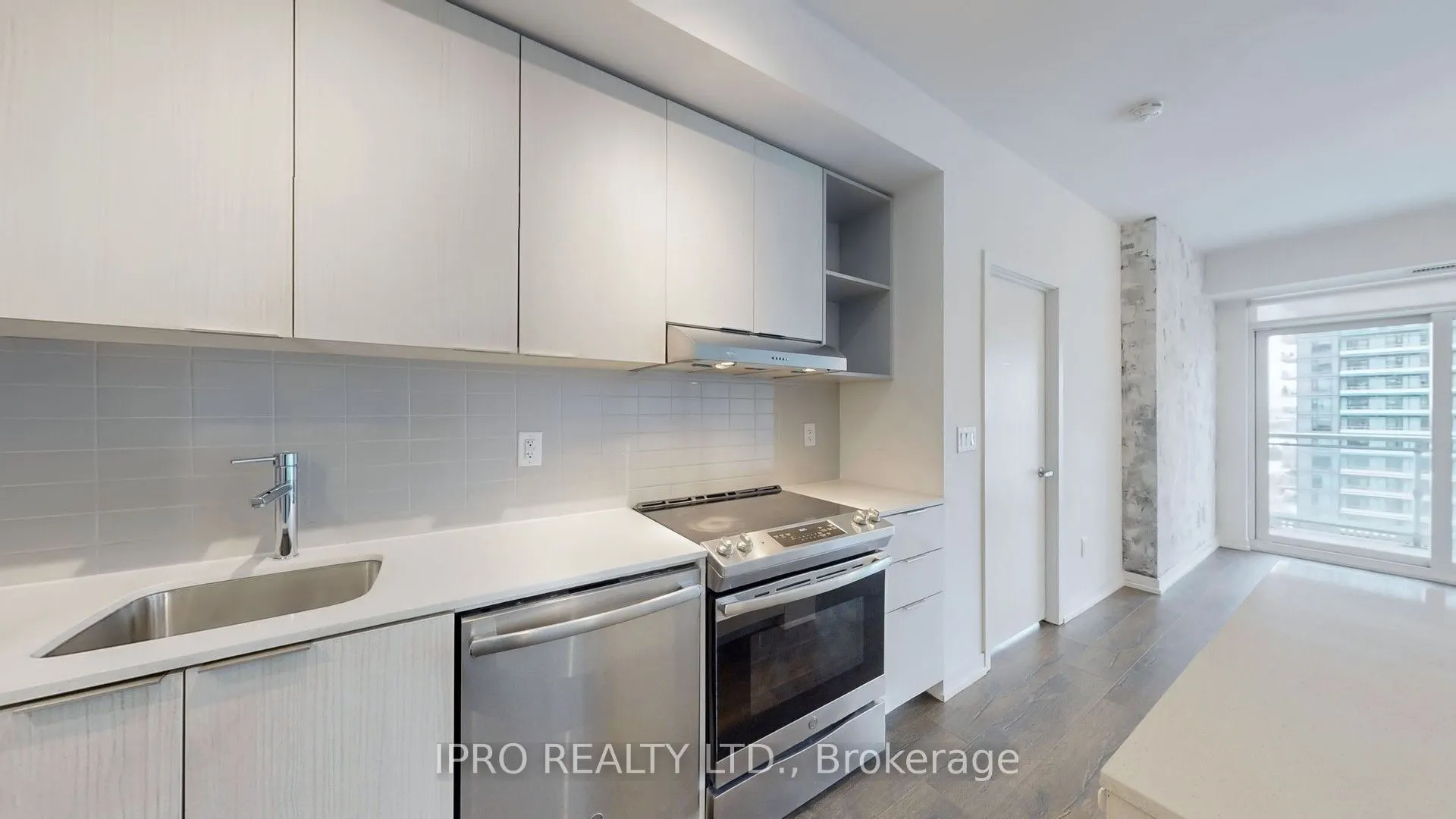 2520 Eglinton Avenue W, #1119
