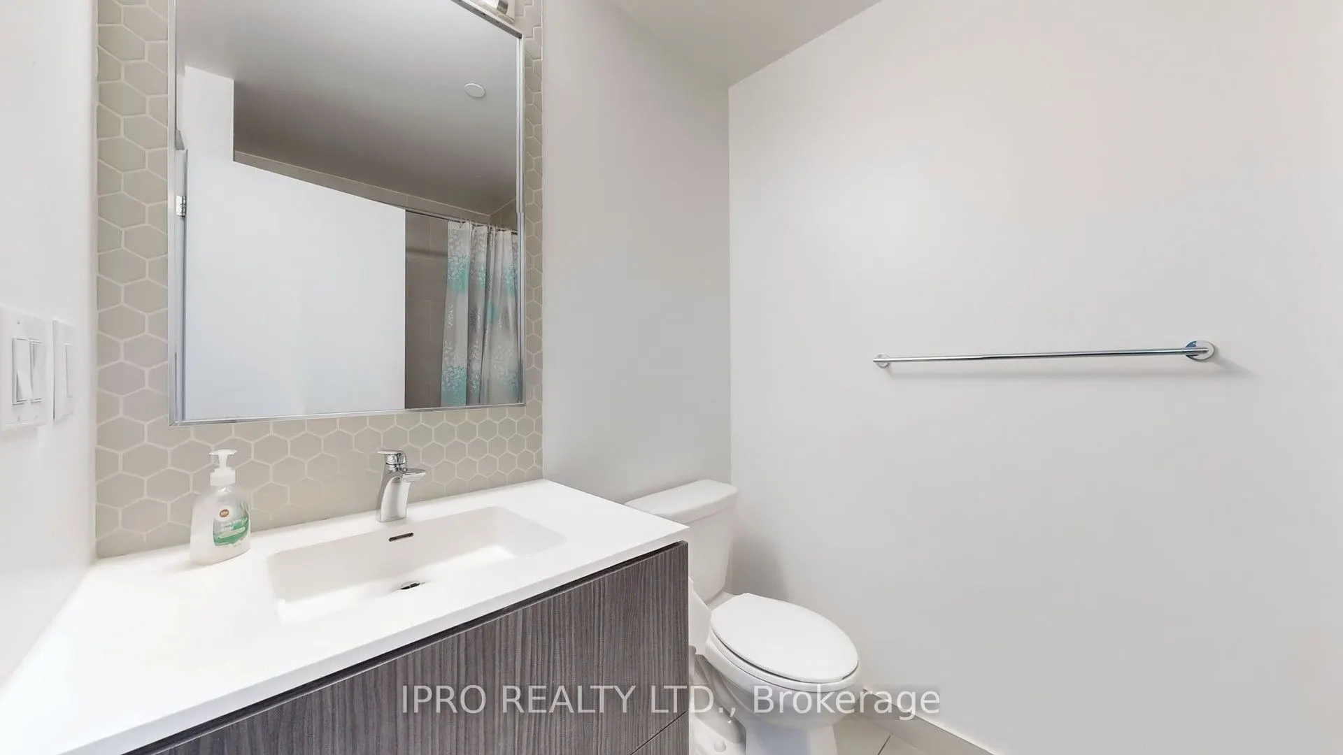 2520 Eglinton Avenue W, #1119