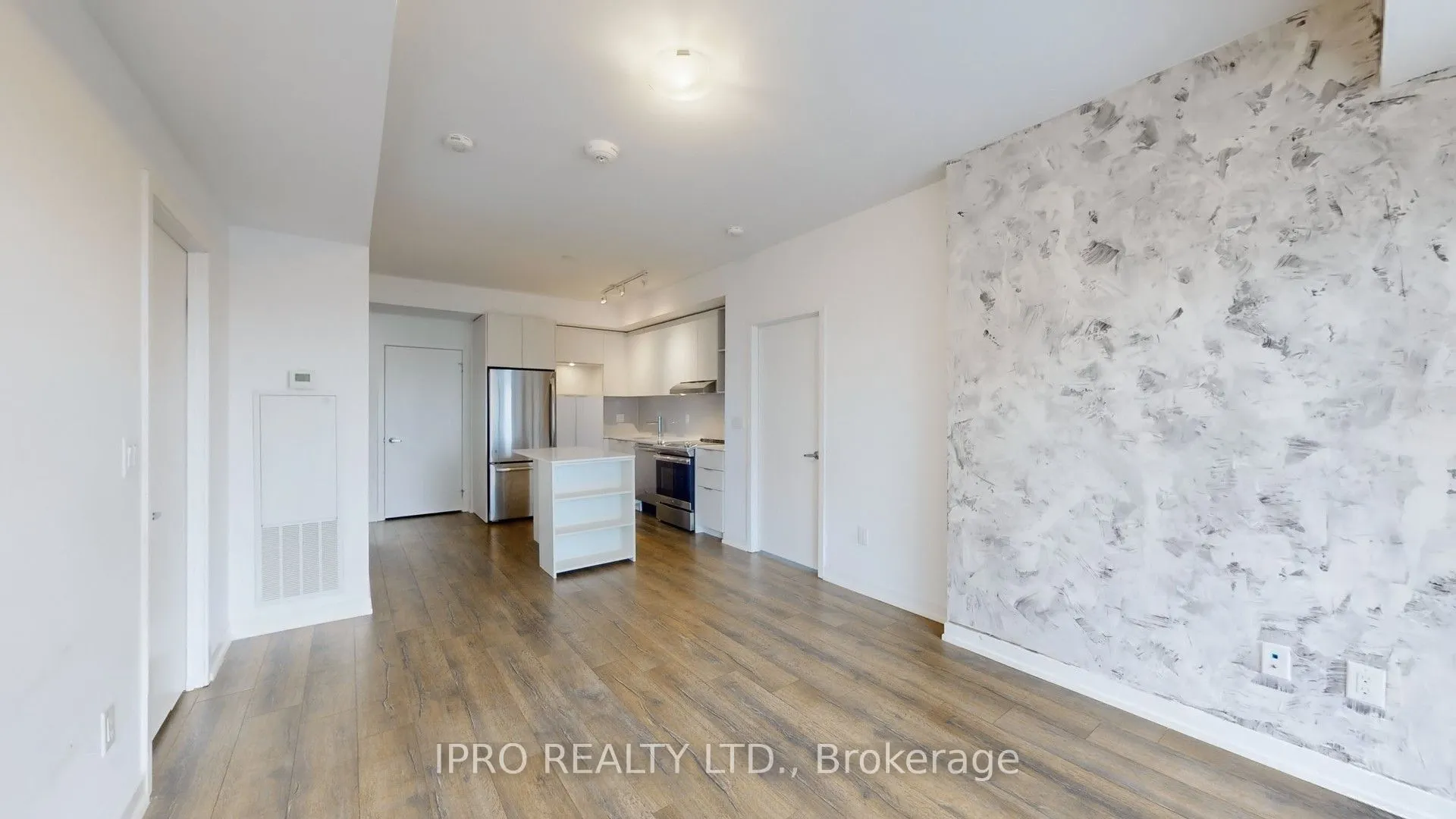 2520 Eglinton Avenue W, #1119