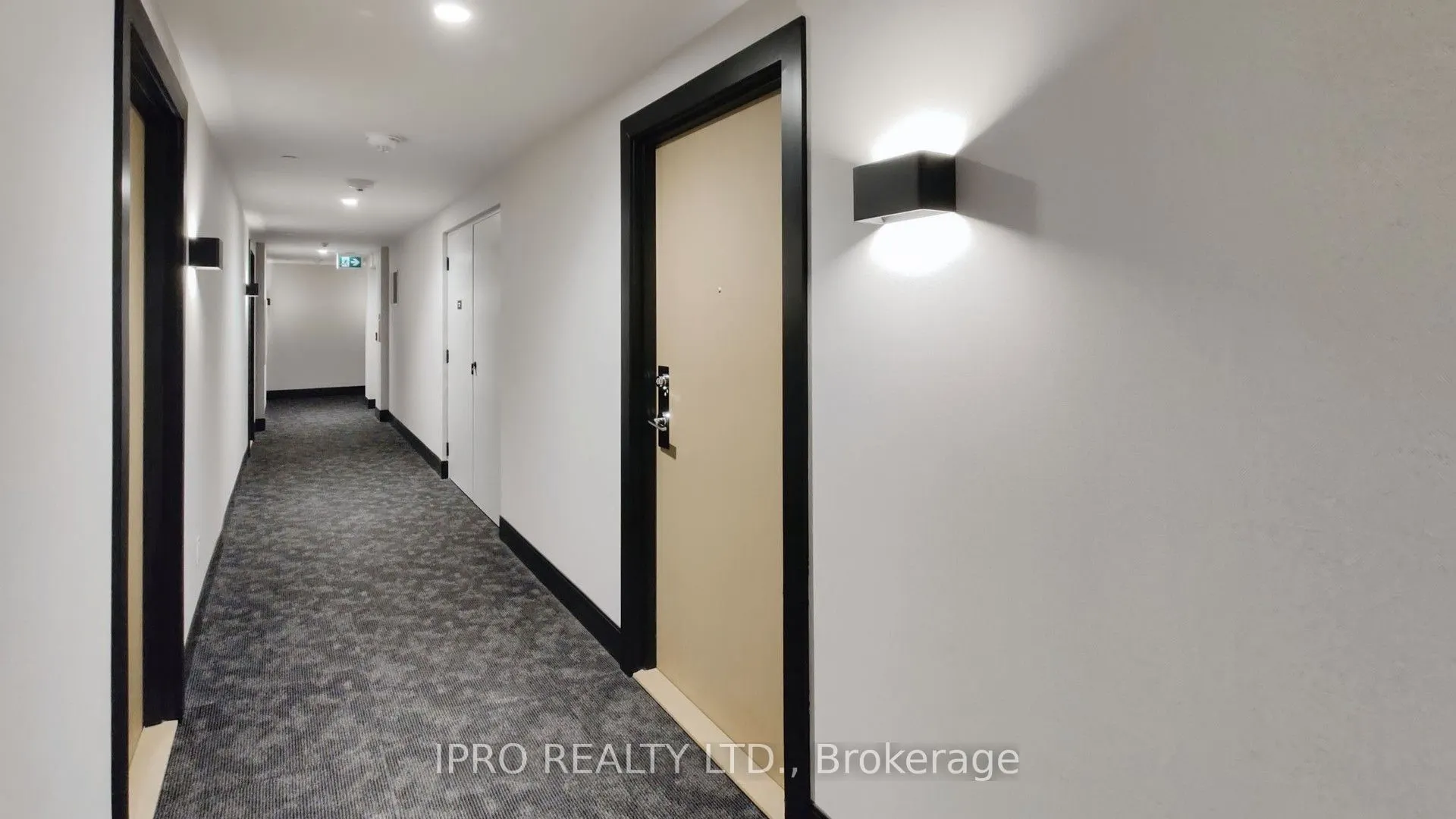 2520 Eglinton Avenue W, #1119