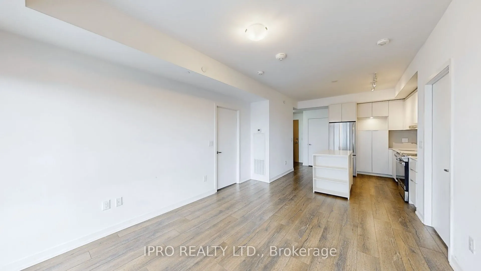 2520 Eglinton Avenue W, #1119