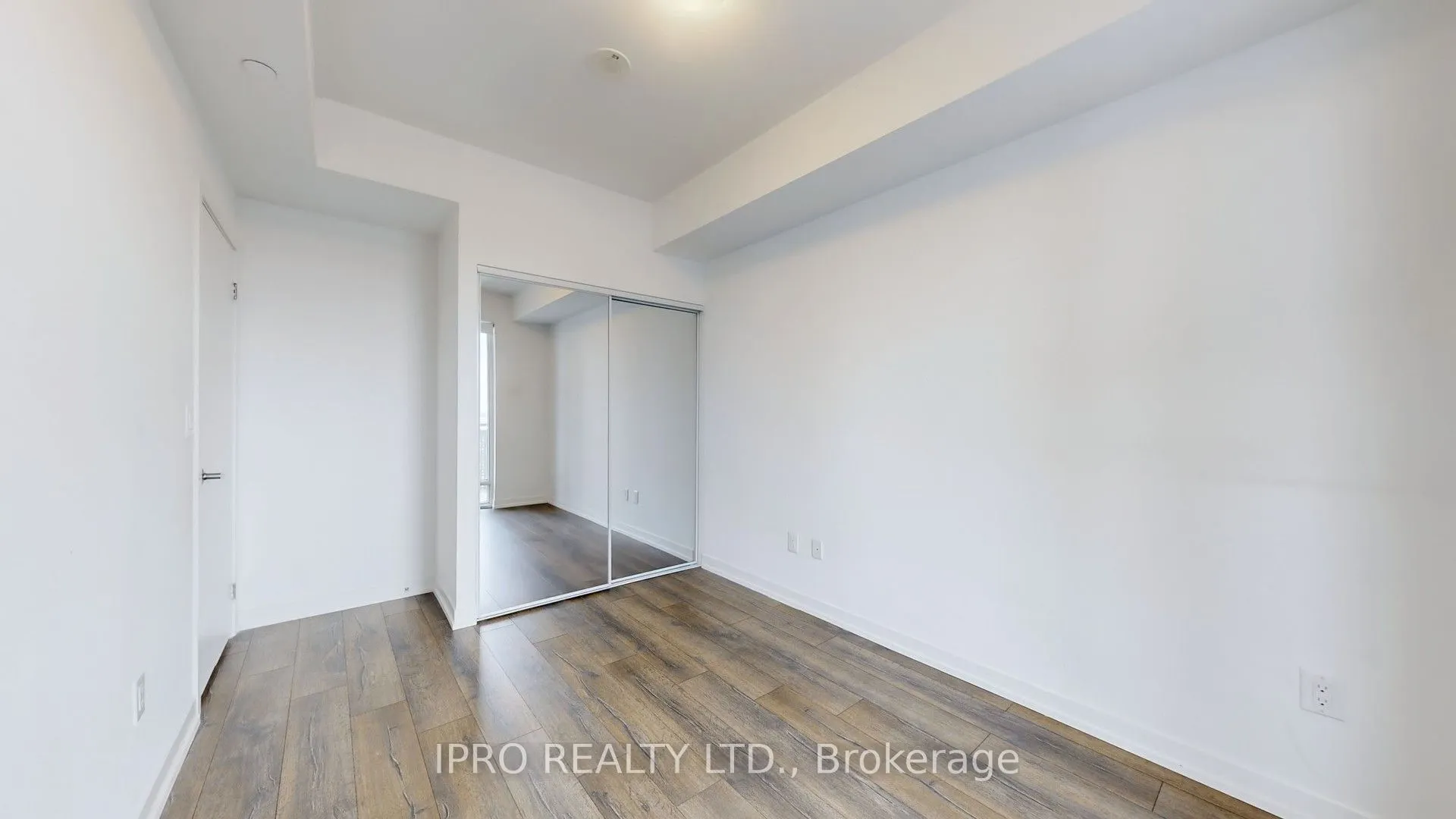 2520 Eglinton Avenue W, #1119