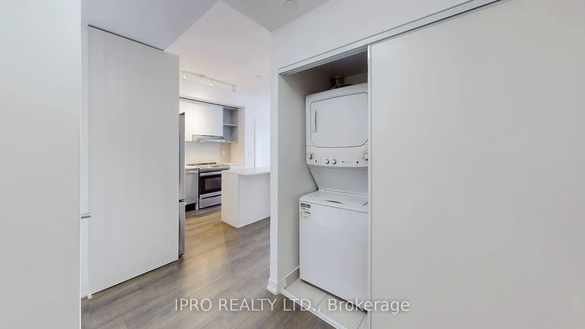 2520 Eglinton Avenue W, #1119