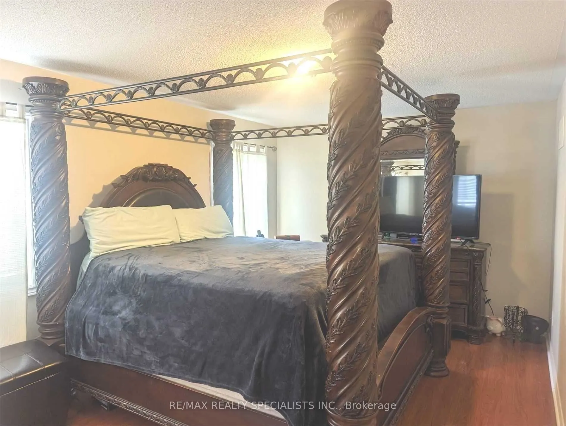 397 Sproat Street, #Upper