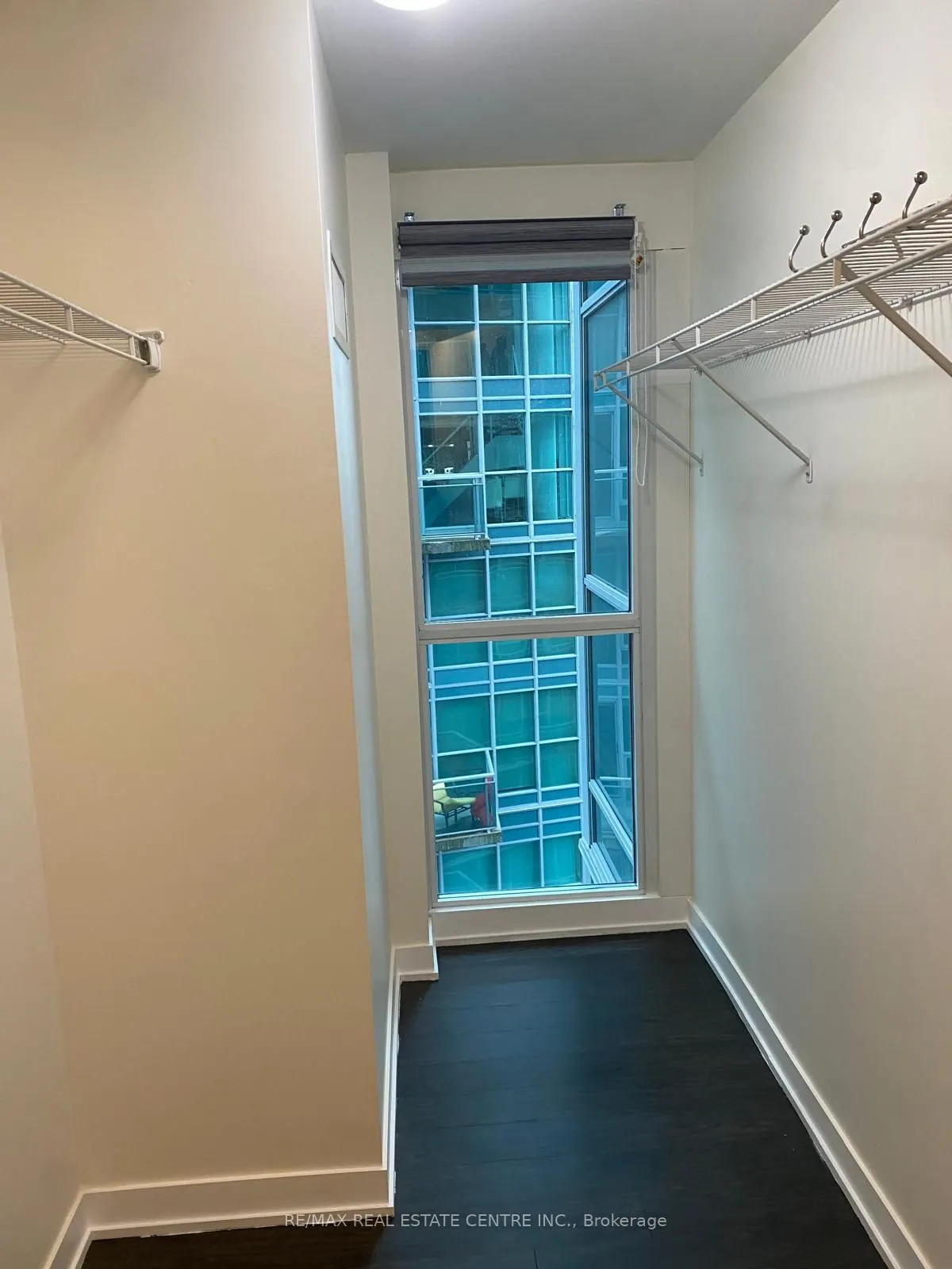 165 Legion Road N, #2330