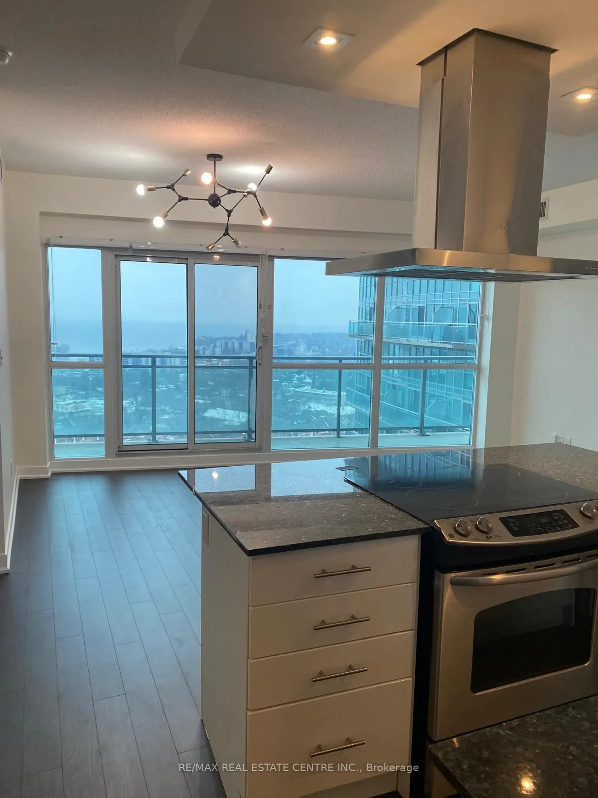 165 Legion Road N, #2330