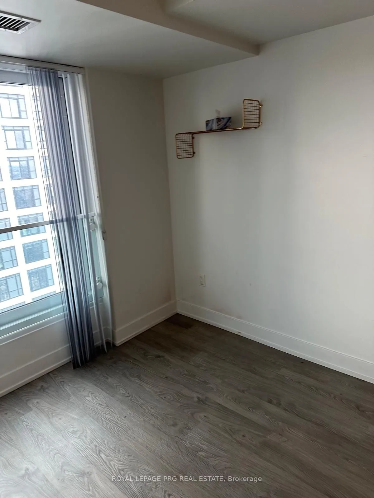 9 Mabelle Avenue, #2721