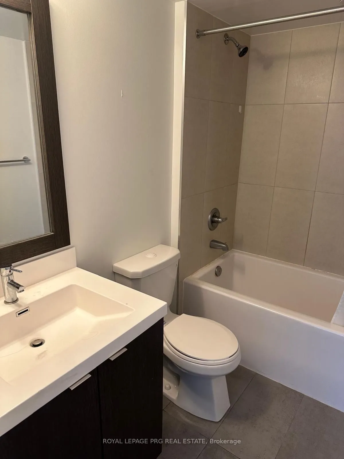 9 Mabelle Avenue, #2721
