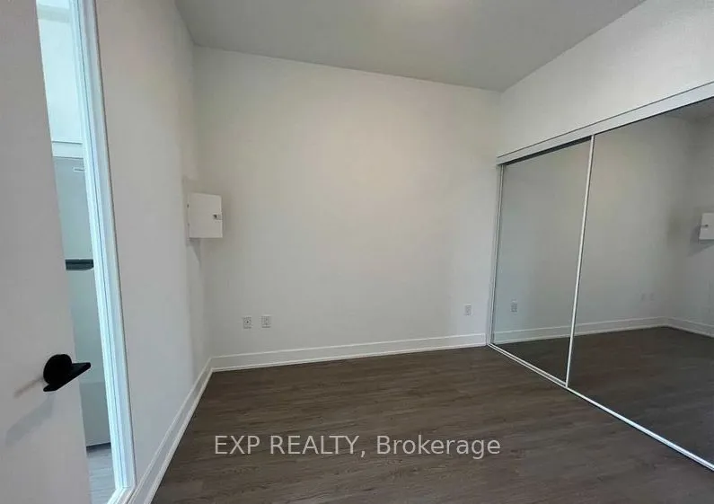 60 George Butchart Drive, #305