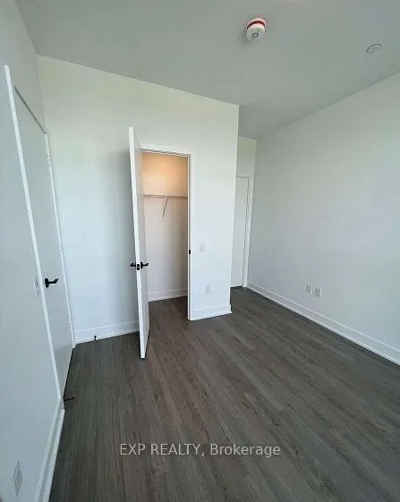 60 George Butchart Drive, #305
