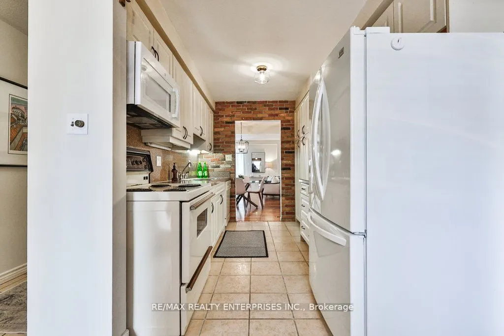 1160 Walden Circle #1