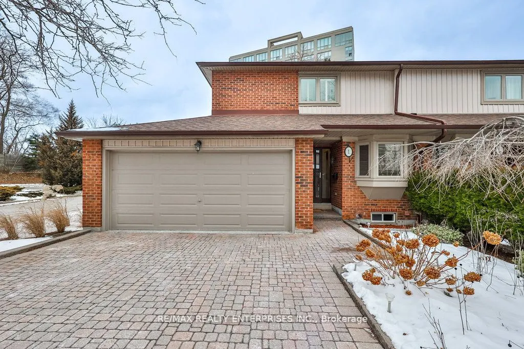 1160 Walden Circle #1