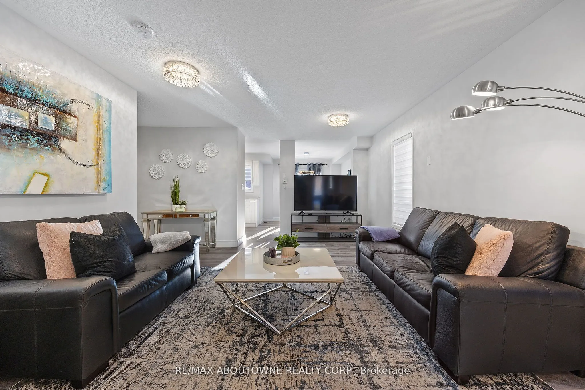 31 Knoll Haven Circle