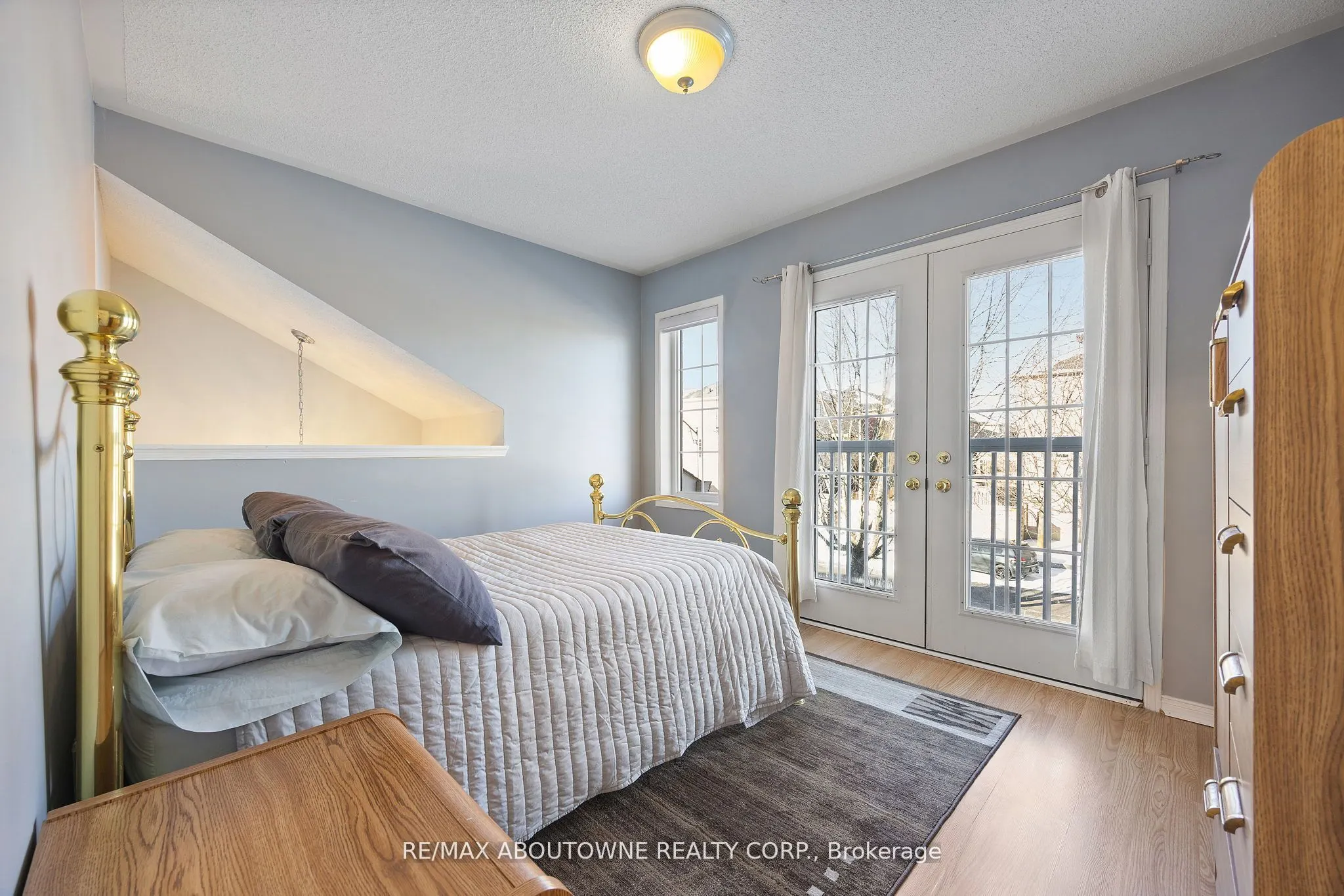 31 Knoll Haven Circle