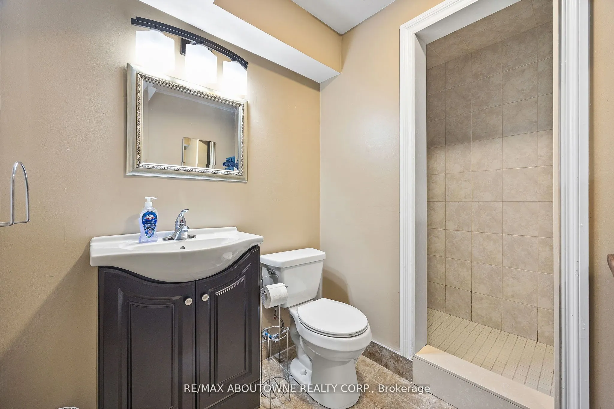 31 Knoll Haven Circle