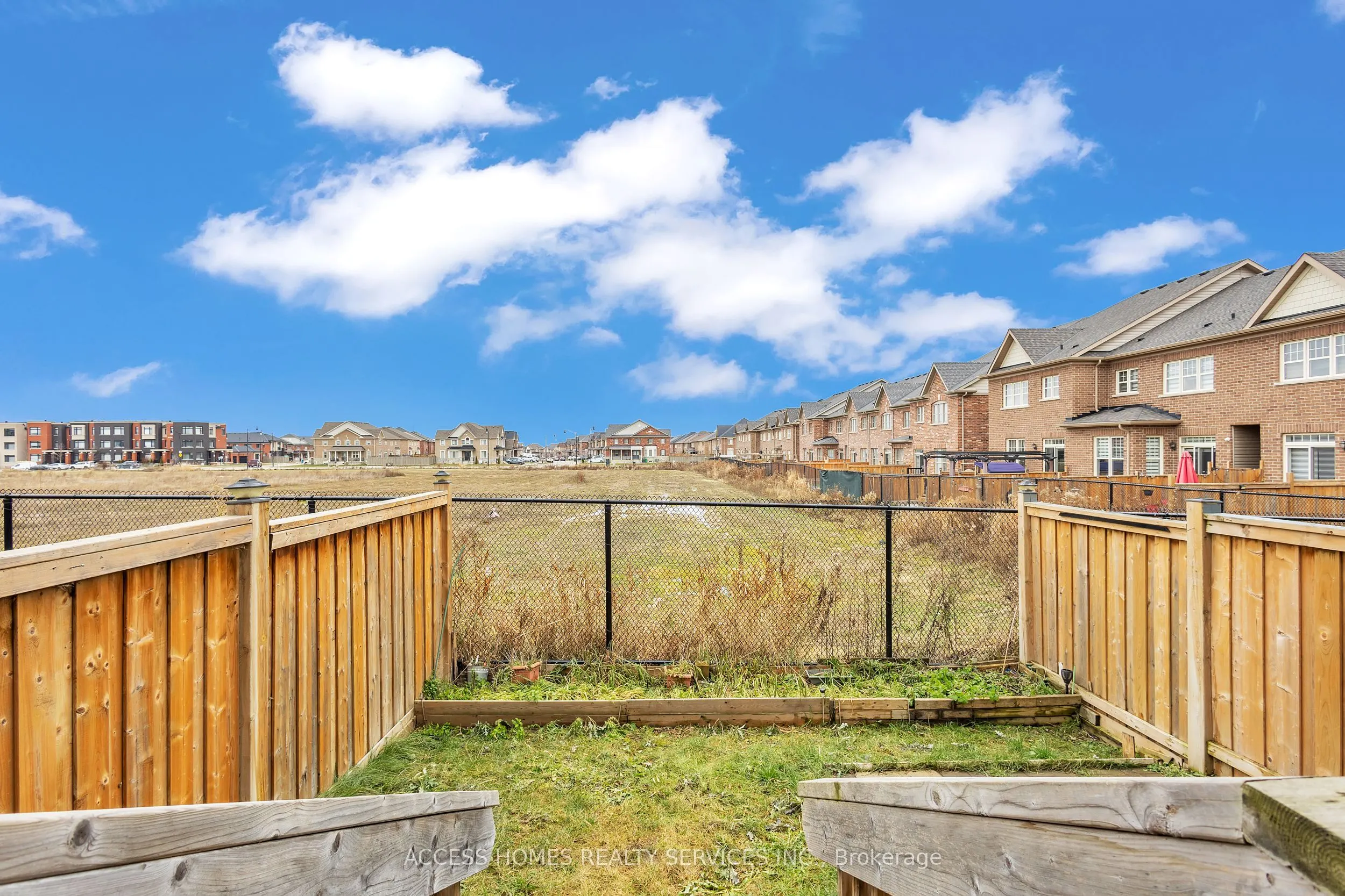 100 Padbury Trail