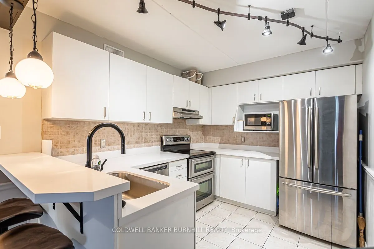 2040 Cleaver Avenue, #206
