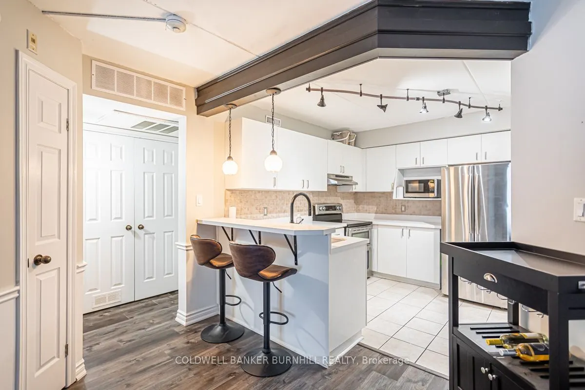 2040 Cleaver Avenue, #206