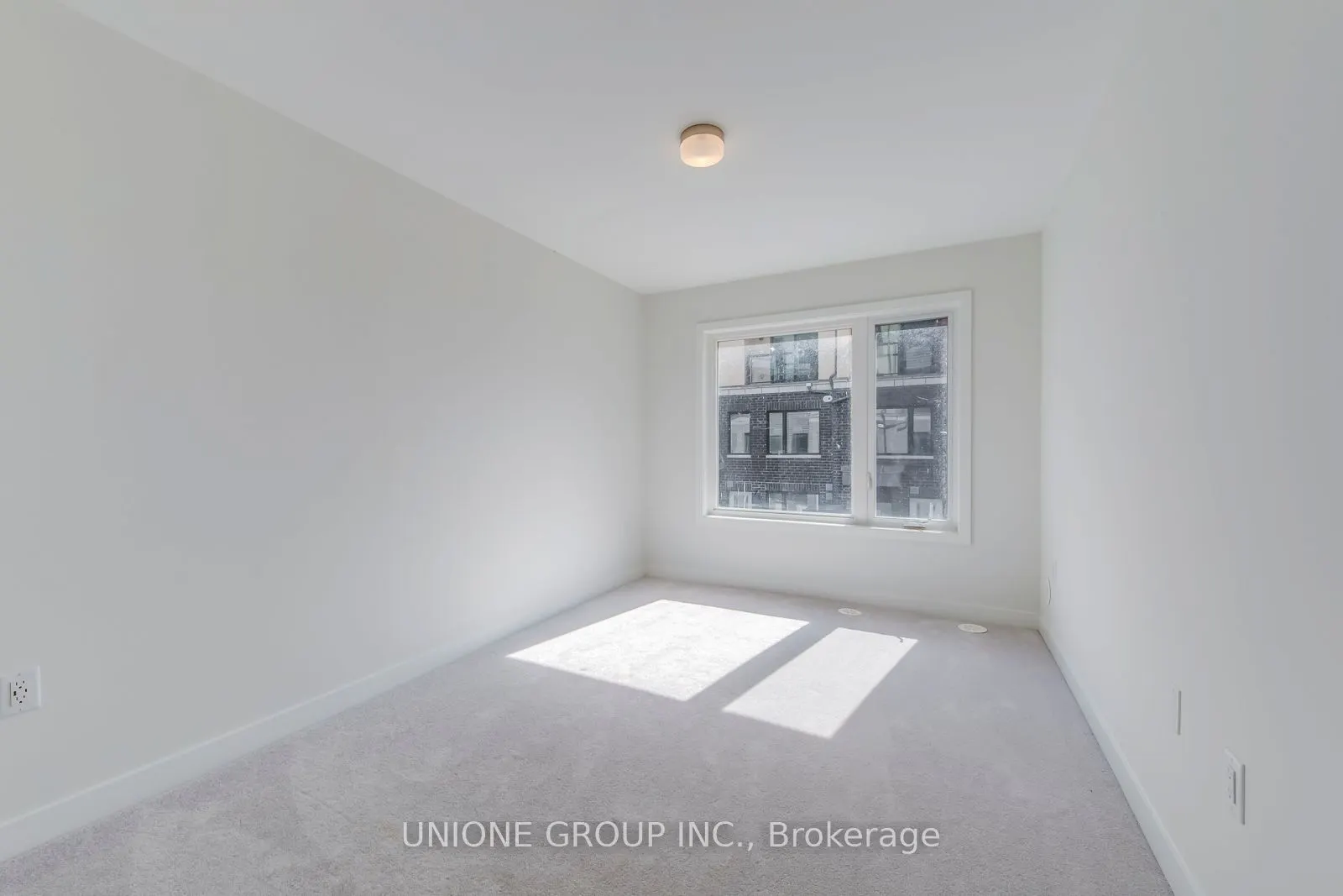 3562 Colonial Drive, #12