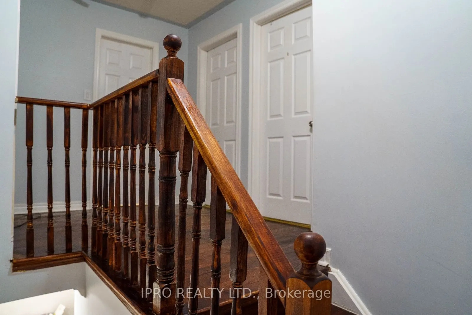 11 Earl Grey Crescent