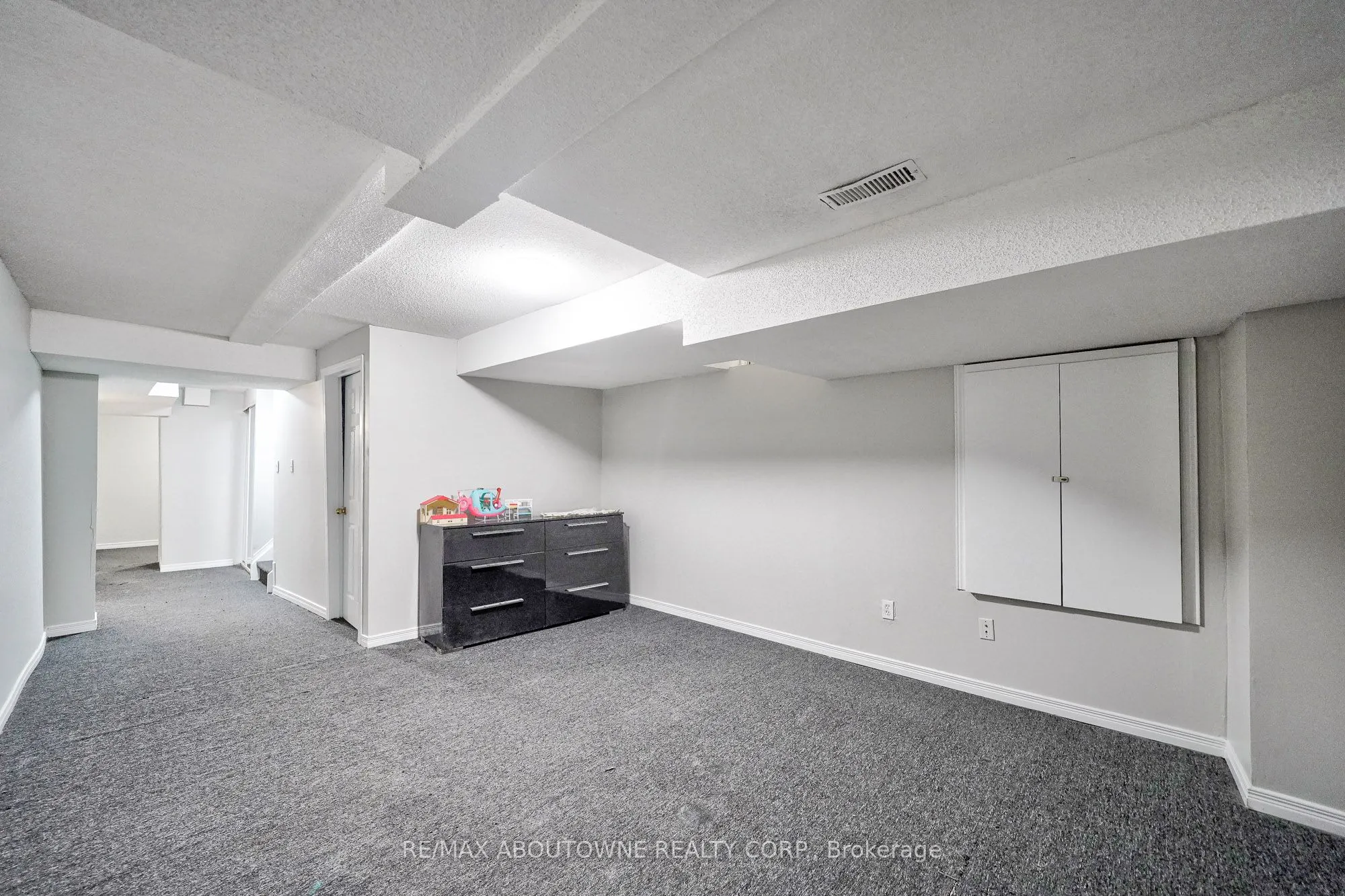 556 Delphine Drive