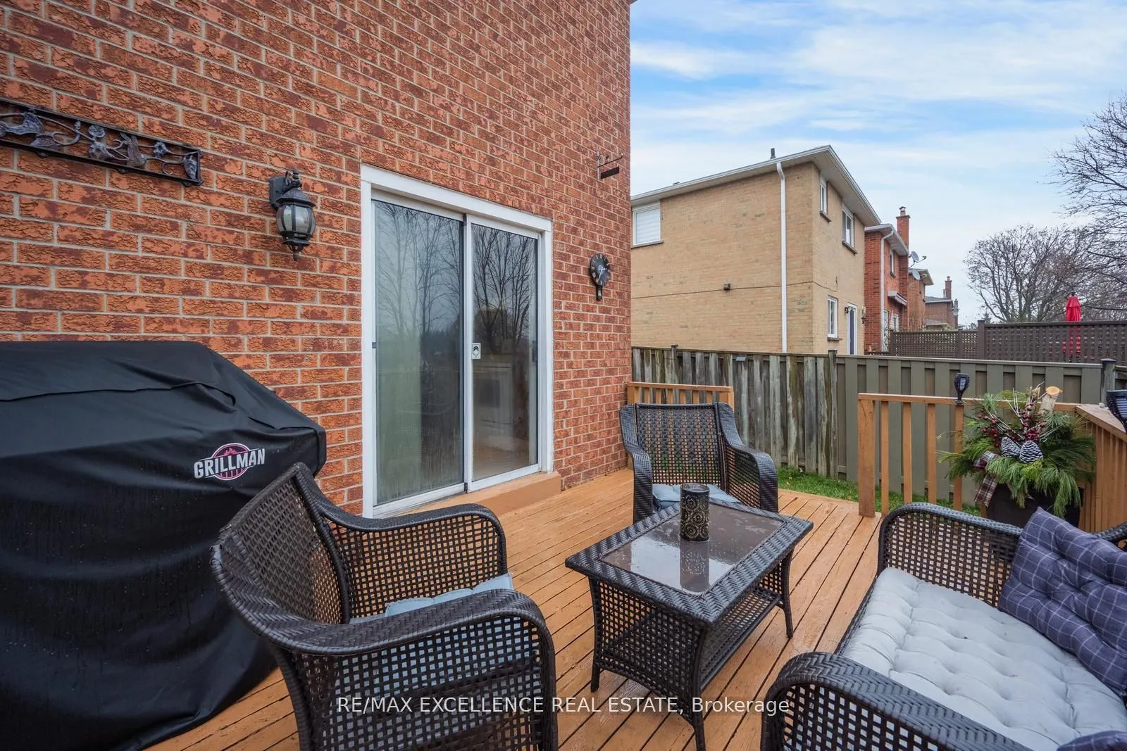 4 Brookview Road