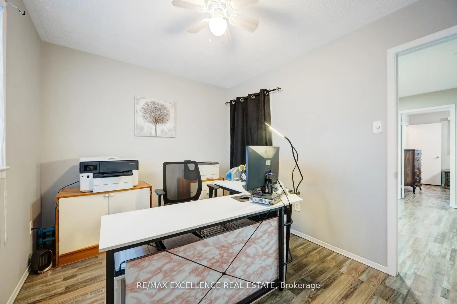 4 Brookview Road