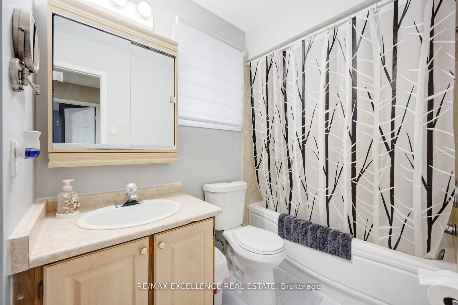 4 Brookview Road