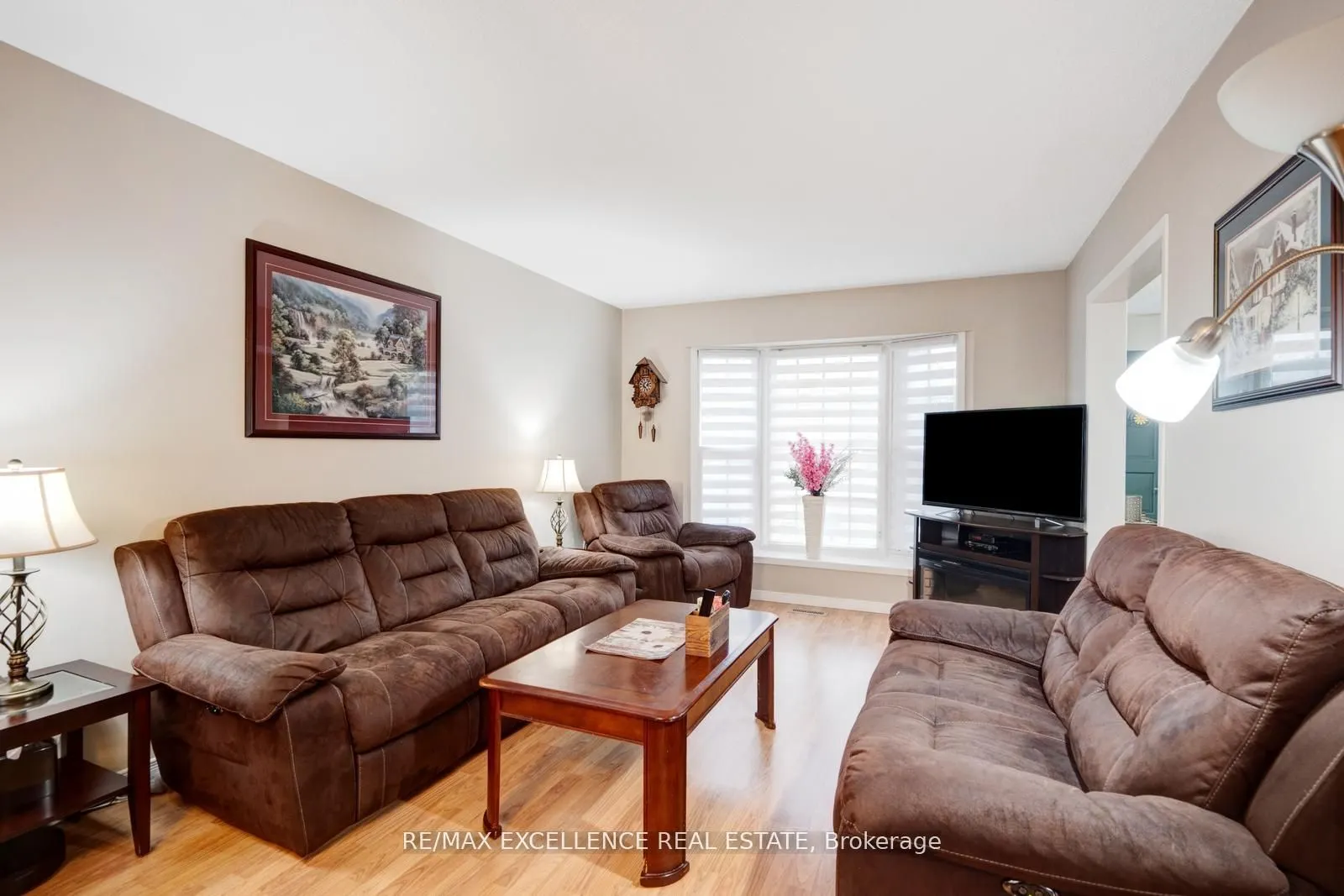4 Brookview Road