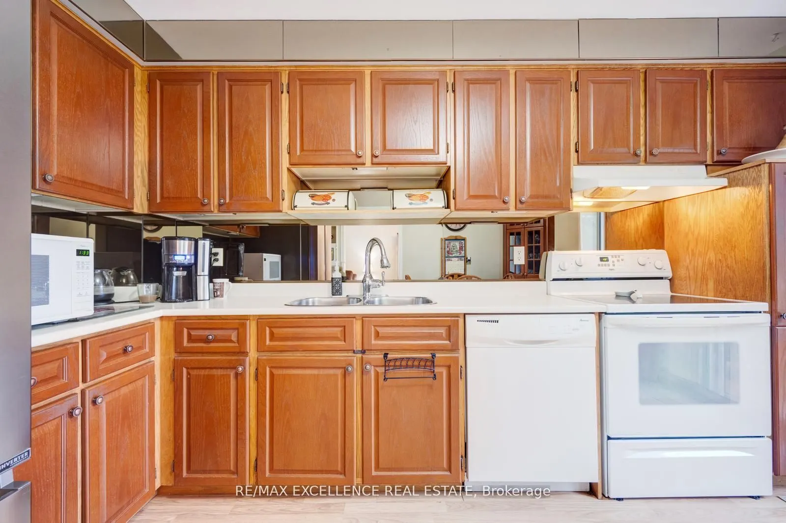 4 Brookview Road