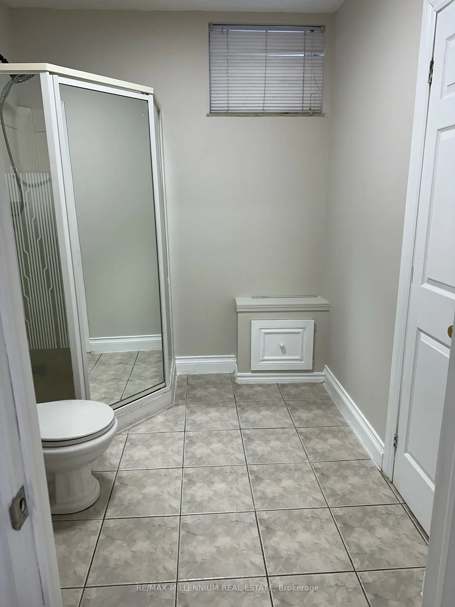 946 Willowbank Trail
