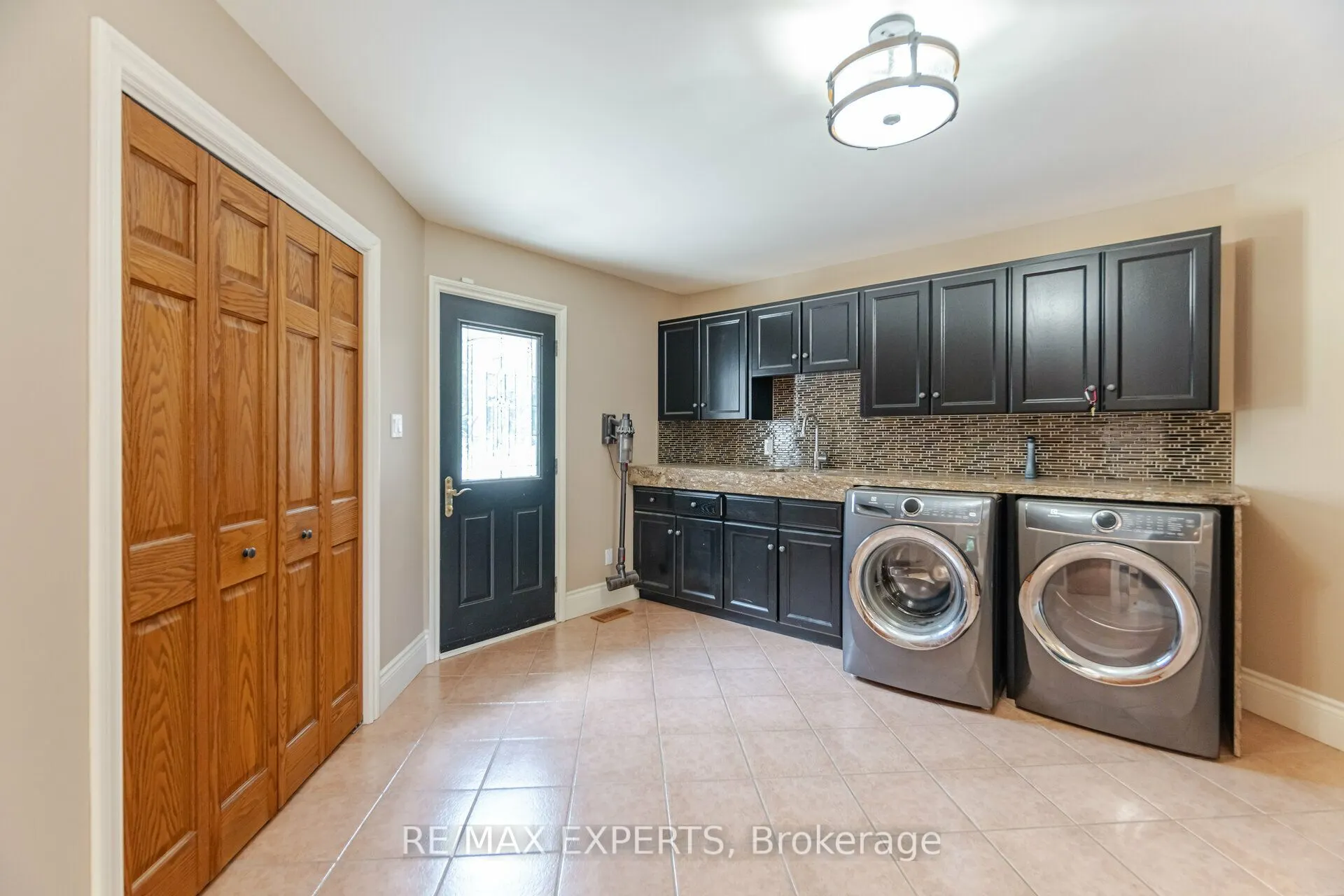 15 Turtle Lake Drive