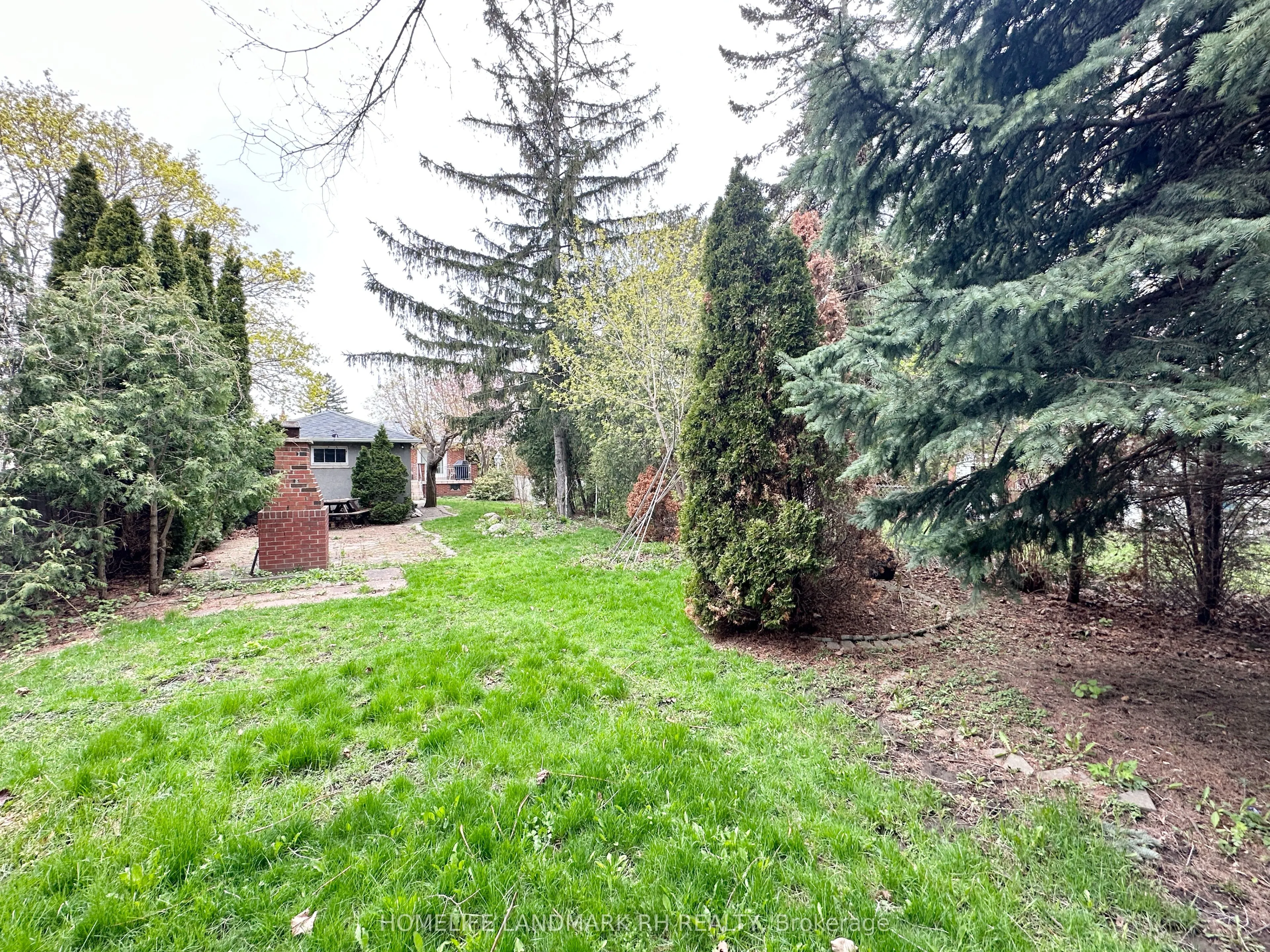 11 Bellman Avenue