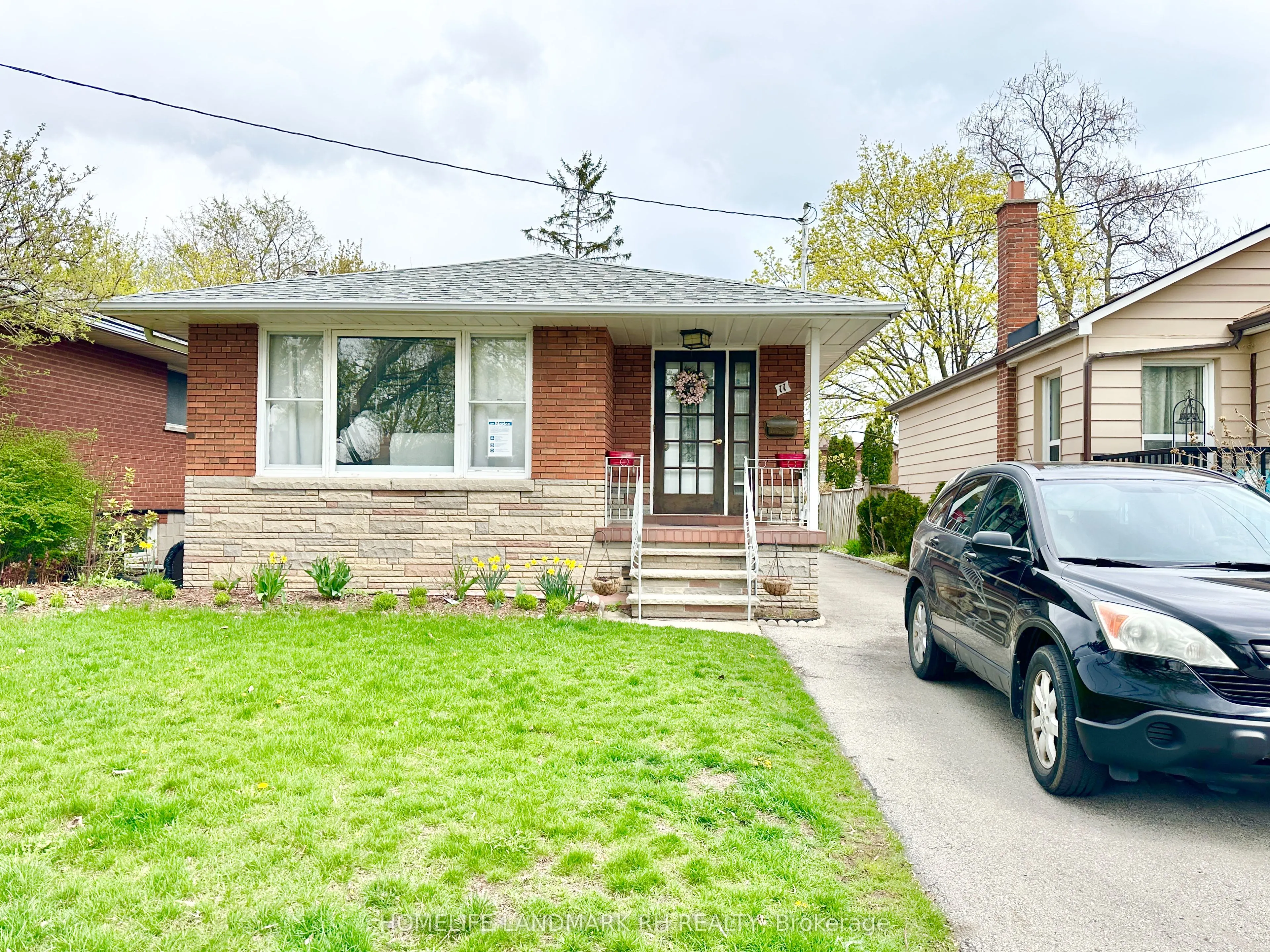 11 Bellman Avenue