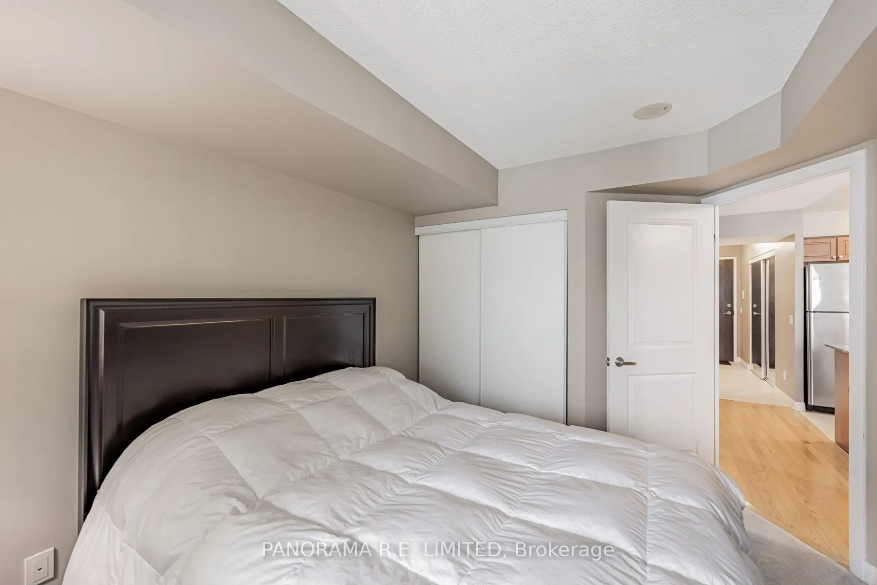 235 Sherway Gardens Road, #2201