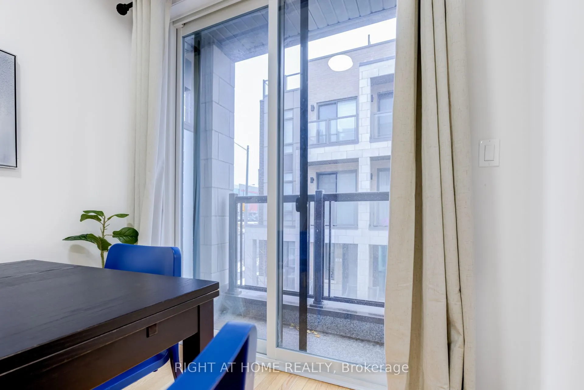 719 Lawrence Avenue W, #52