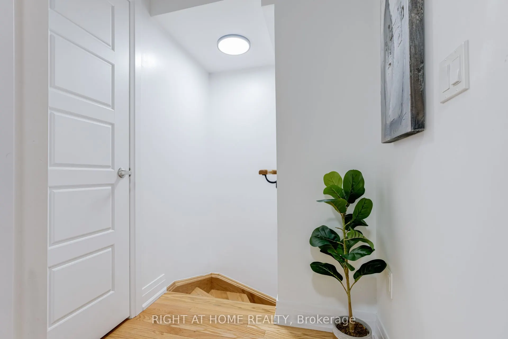 719 Lawrence Avenue W, #52