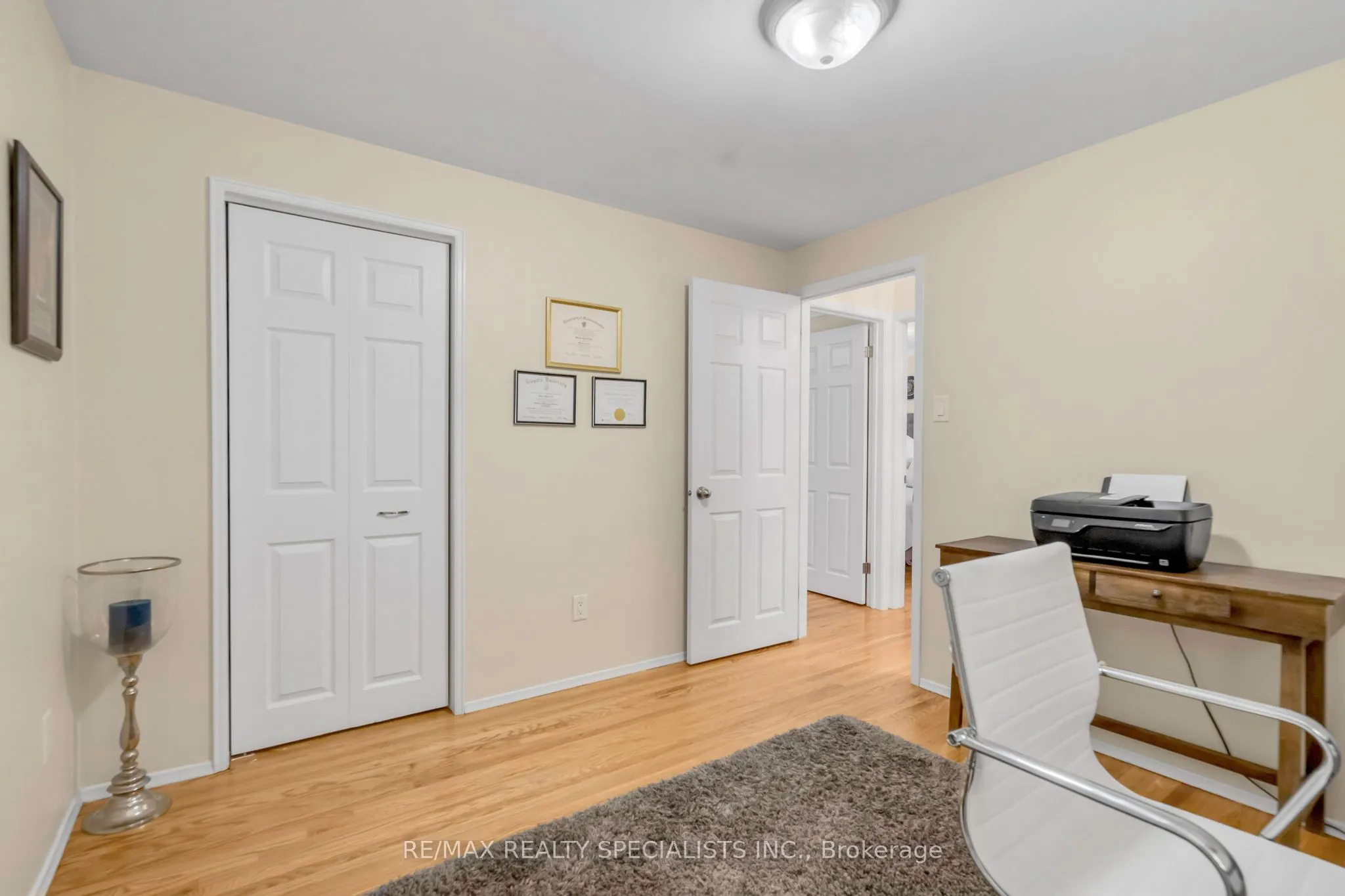 63 Lockton Crescent