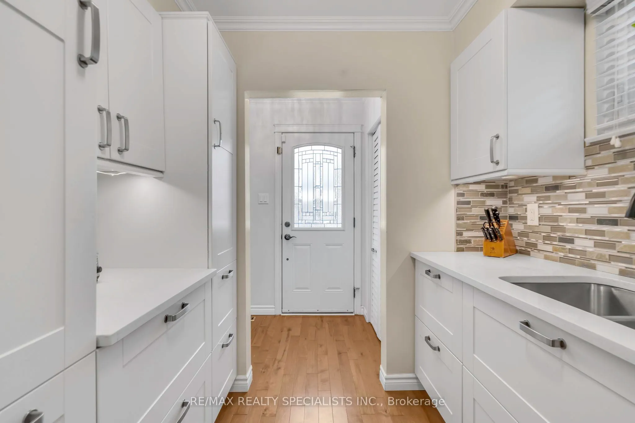 63 Lockton Crescent